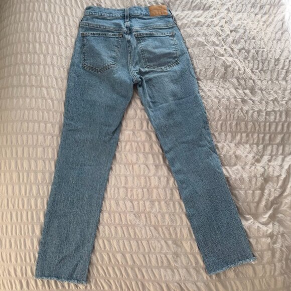 Madewell Mid-Rise Perfect Vintage Jean - Size 25 - Picture 8 of 8